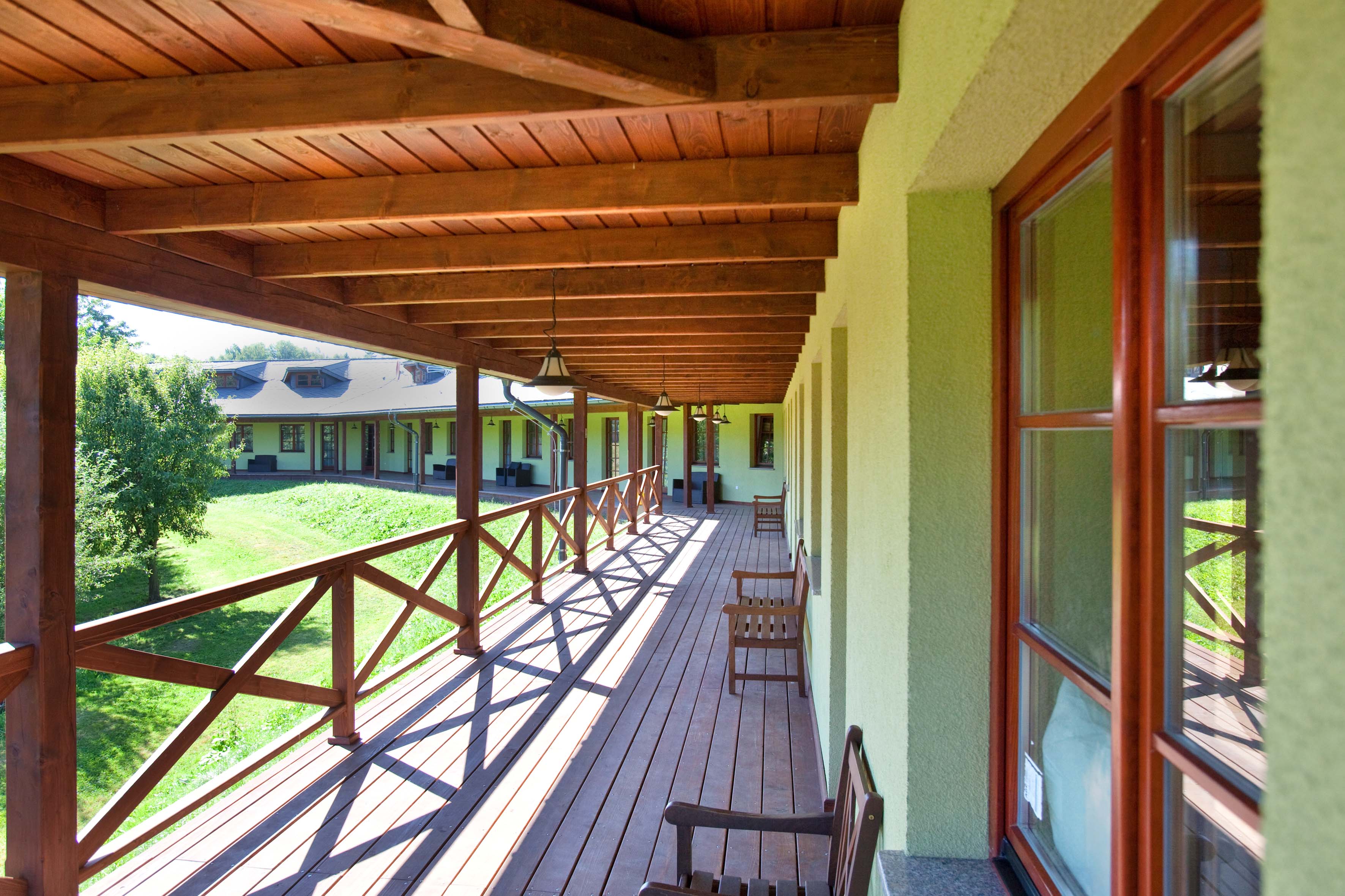 Centrum Gostar Hotel Stajnia Restauracja