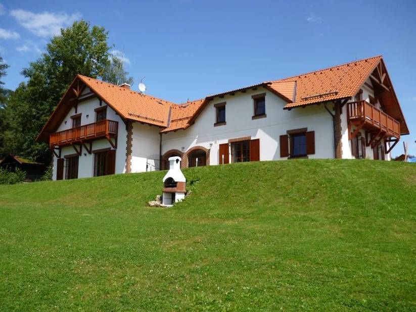 Ekskluzywna rezydencja na szlaku WJM nad jeziorem Kisajno - tygodniowy wynajem
